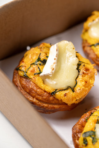 Spinach & Egg Quiche Platter ($45/pc)
